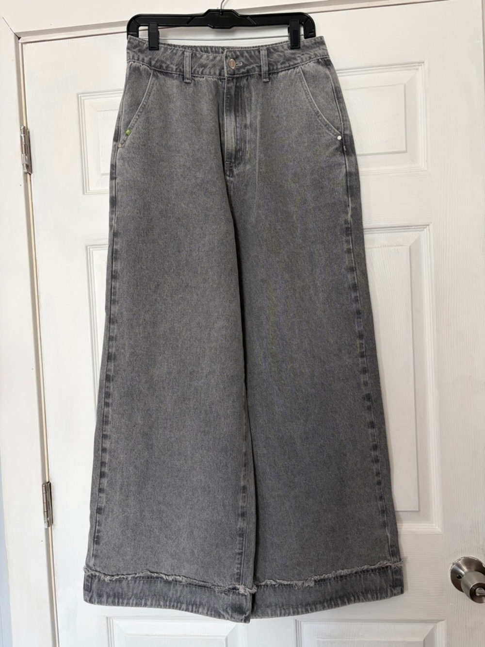 High-Rise Wide Leg Jeans in Washed Gray